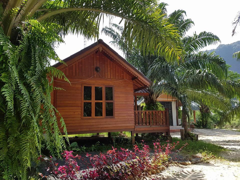 Comfy Lodge Resort Phang Nga Exterior foto