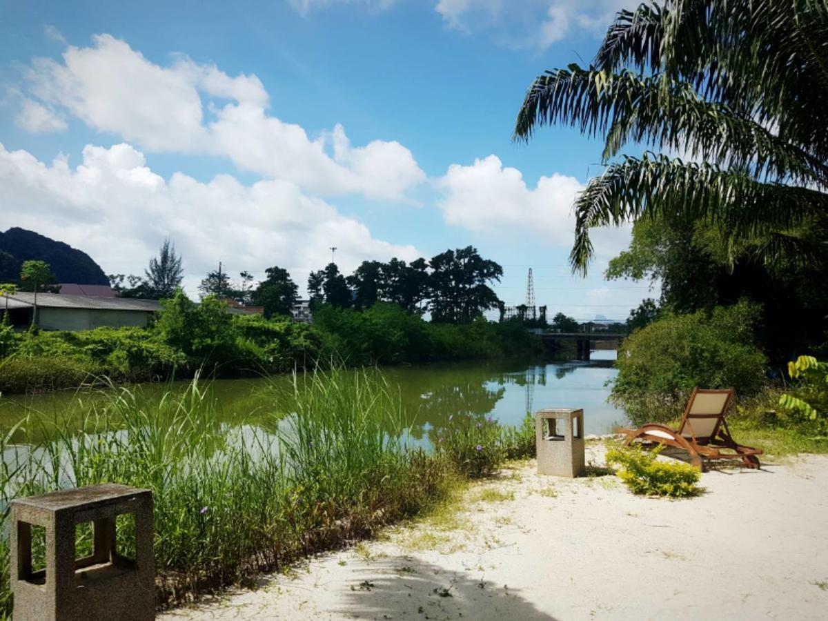 Comfy Lodge Resort Phang Nga Exterior foto